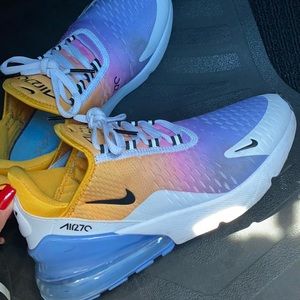 Nike Air Max 270 'University Gold' Marathon